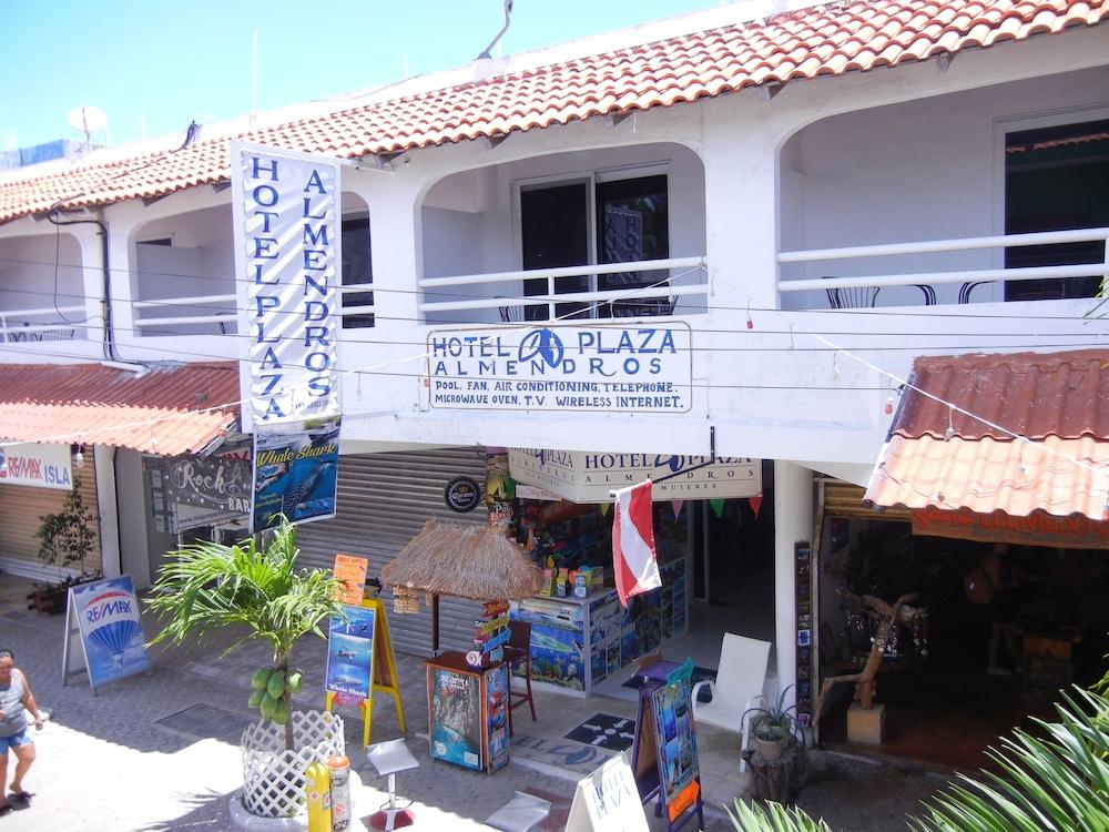 Hotel Plaza Almendros, Ісла-Мухерес Екстер'єр фото