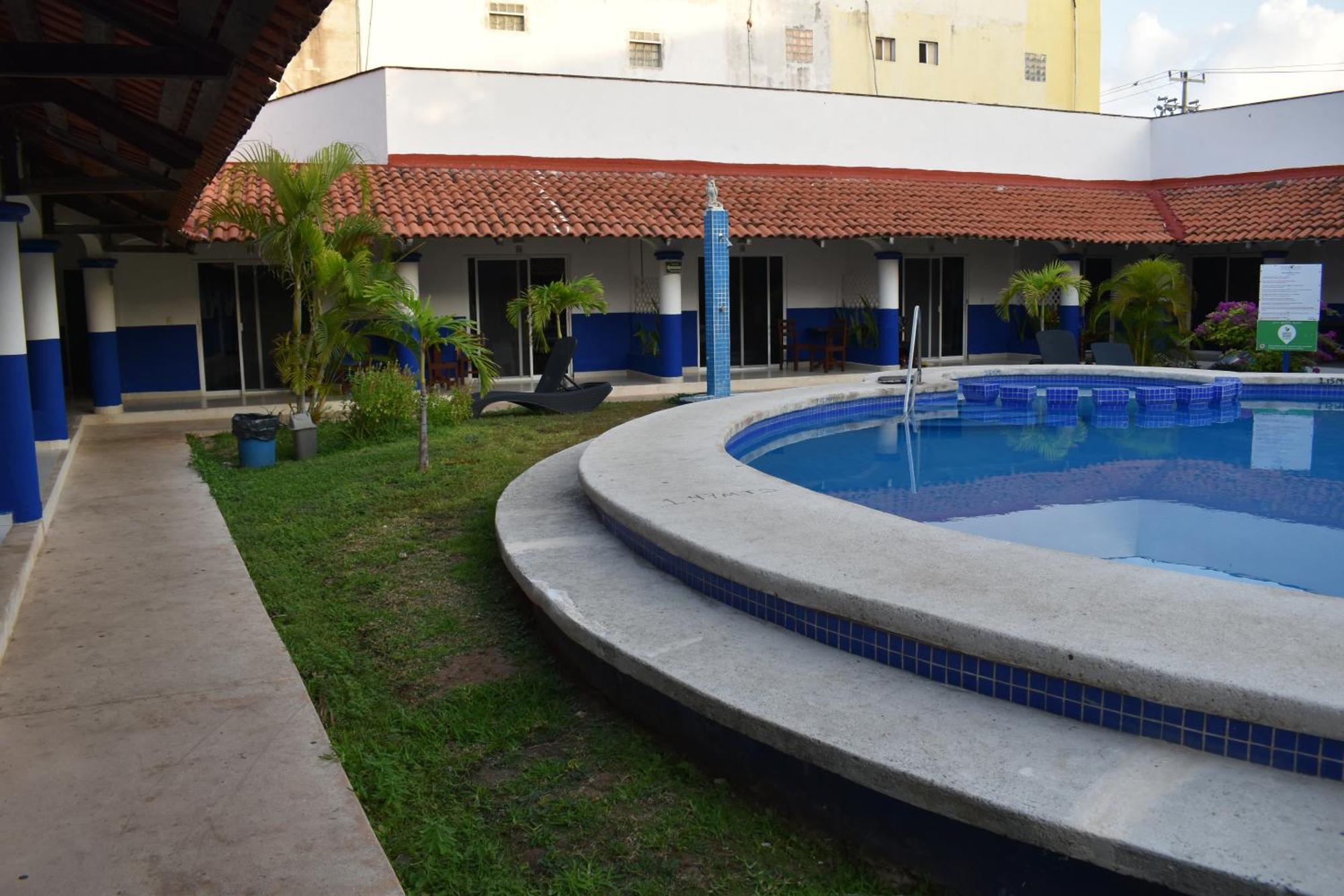 Hotel Plaza Almendros, Ісла-Мухерес Екстер'єр фото
