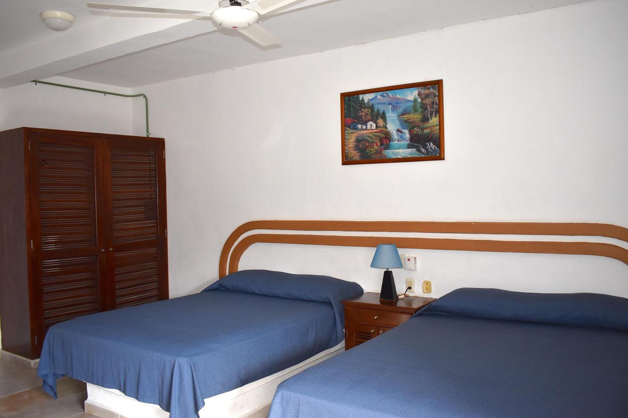 Hotel Plaza Almendros, Ісла-Мухерес Екстер'єр фото