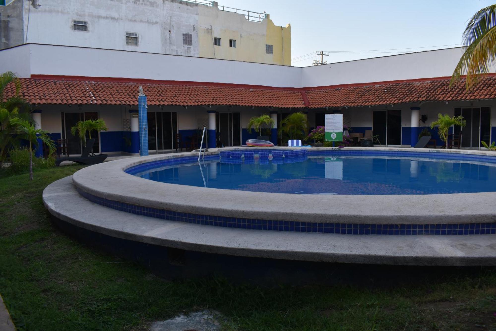 Hotel Plaza Almendros, Ісла-Мухерес Екстер'єр фото